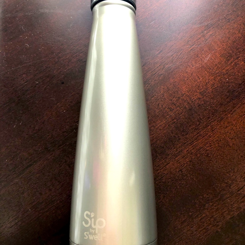Sip by Swell water bottle